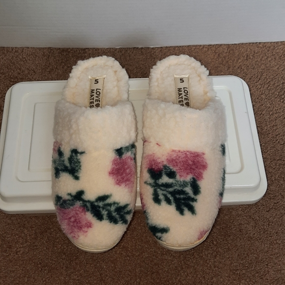 Love♥️mate women's house slippers - Picture 4 of 6